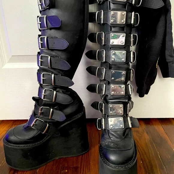 Demonia Swing-815 Authentic Alternative Combat Boot Alt Fashion